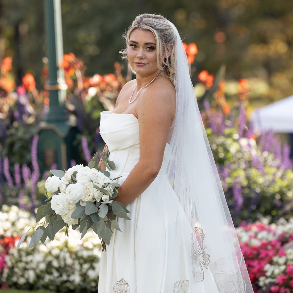 Meet your Posher, Brooke